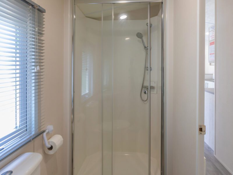 Mobile Home - Bathroom